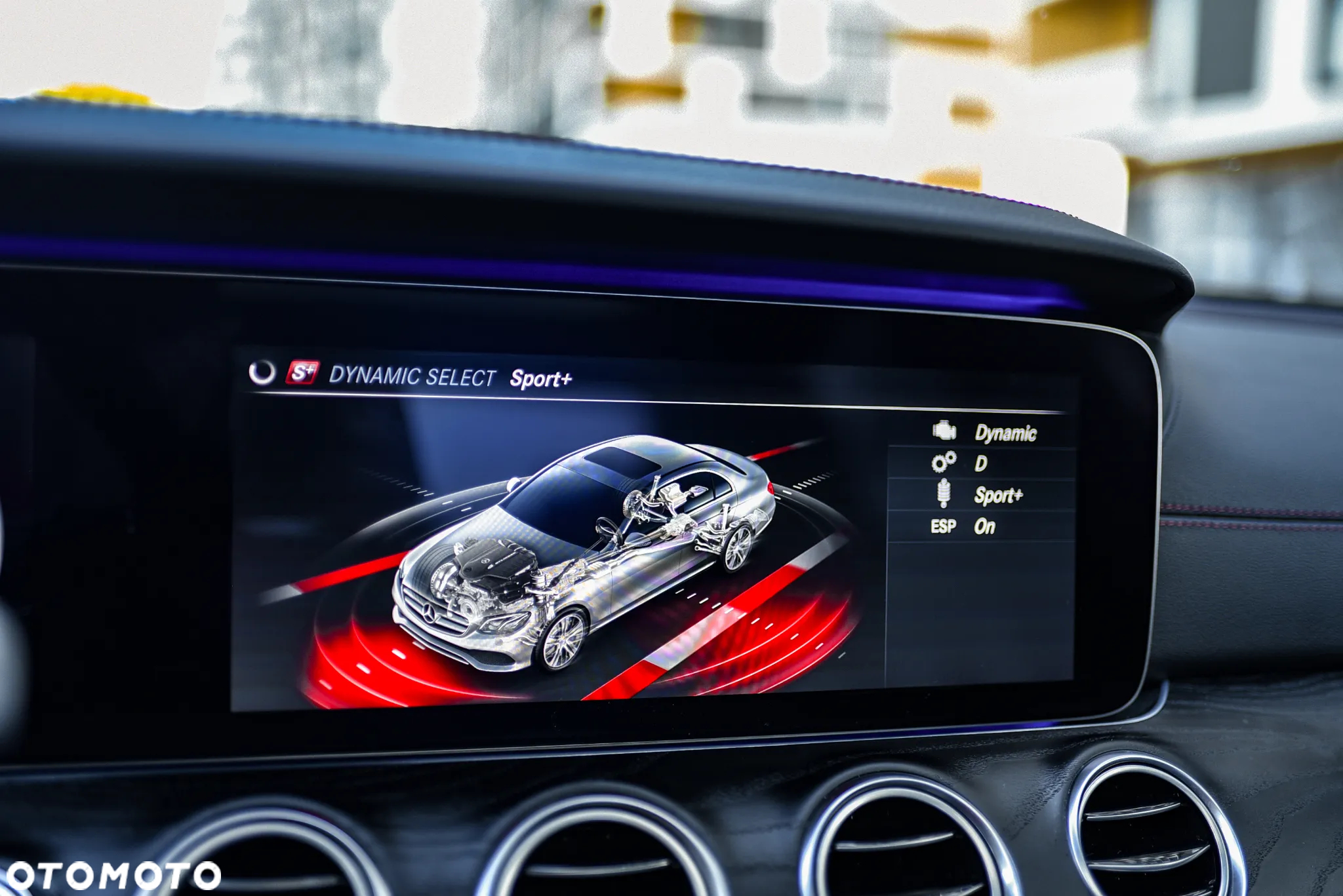 Mercedes-Benz Klasa E AMG 53 Coupe 4-Matic+ 9G-TRONIC - 18
