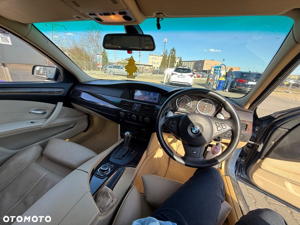 BMW Seria 5 - 12
