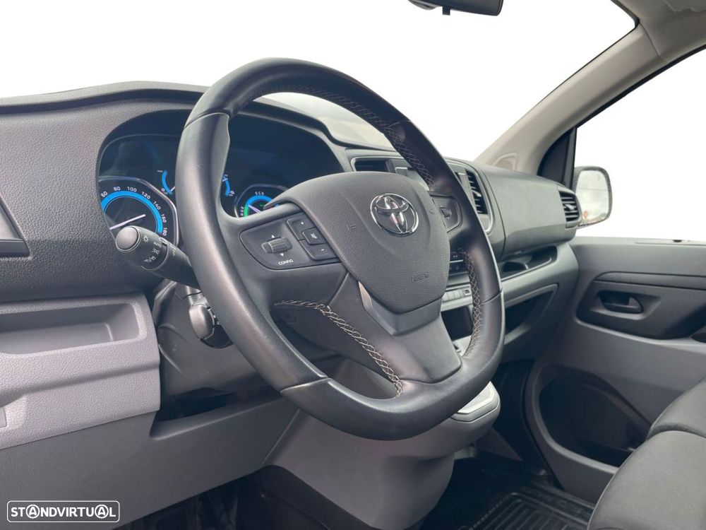 Toyota Proace - 10