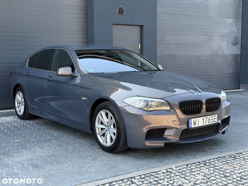 BMW Seria 5 525d xDrive - 2