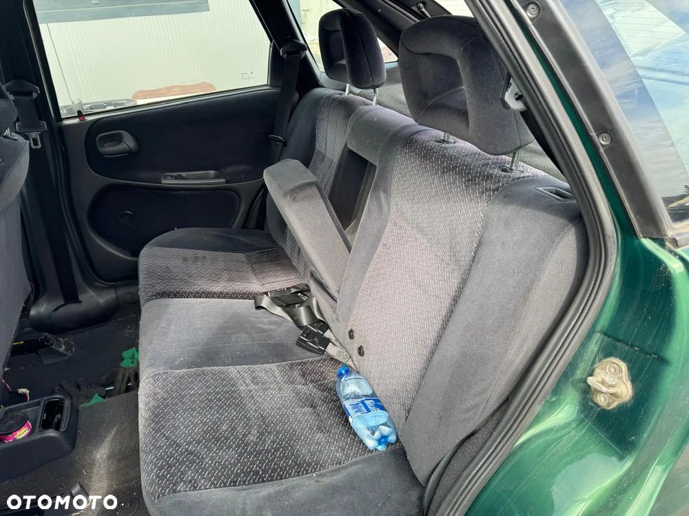 Opel Astra 1997 poj. 1.6 benzyna 75 KM - NA CZĘŚCI - 9