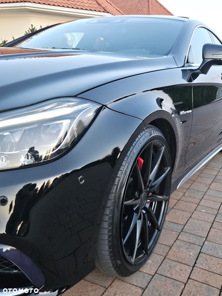 Mercedes-Benz CLS - 9