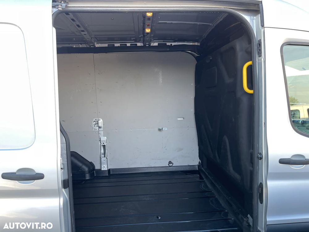 Ford Transit - 7