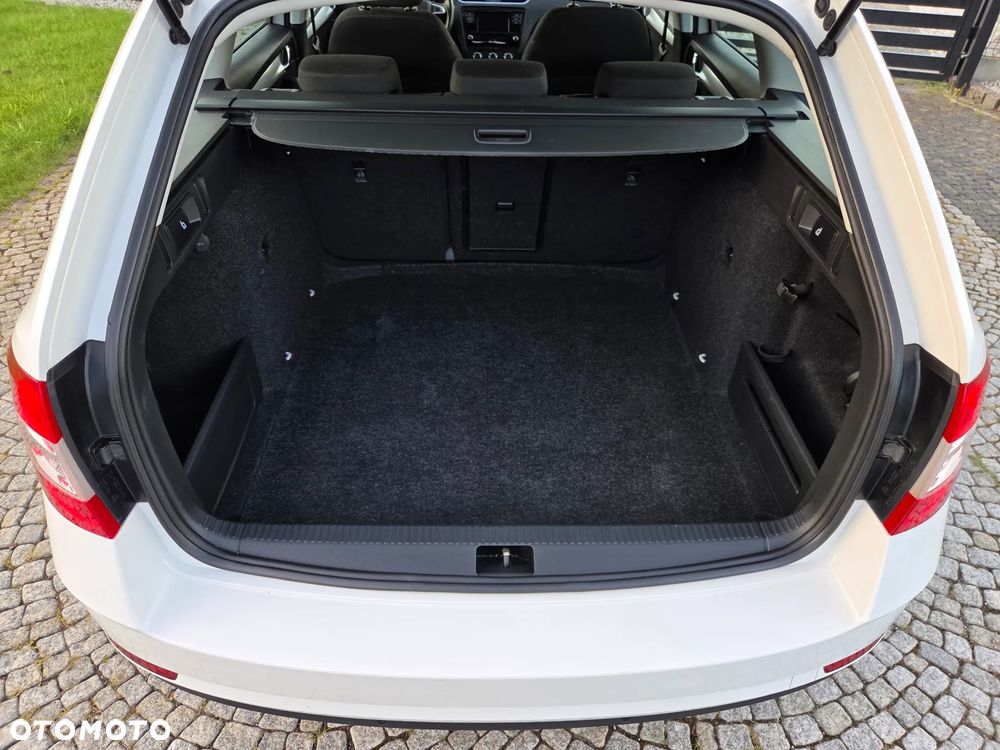 Skoda Octavia 1.6 TDI Ambition - 30