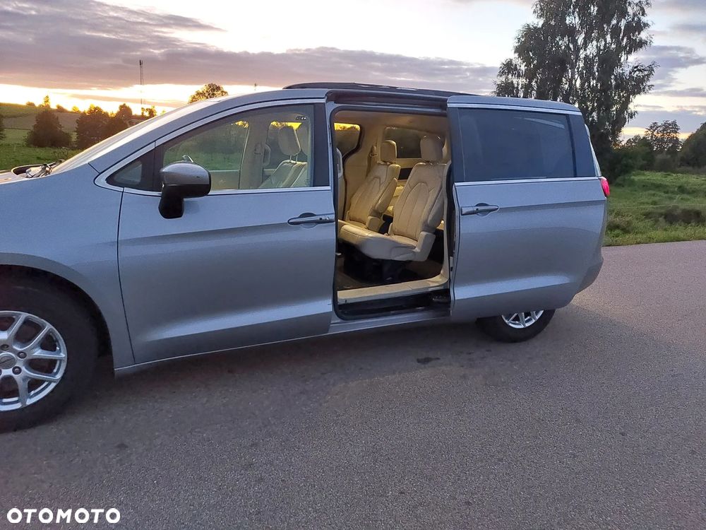 Chrysler Voyager - 9