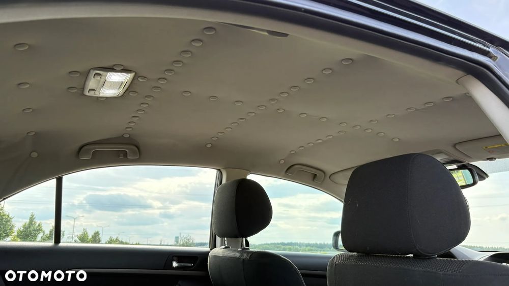 Toyota Avensis 2.0 D-4D - 9