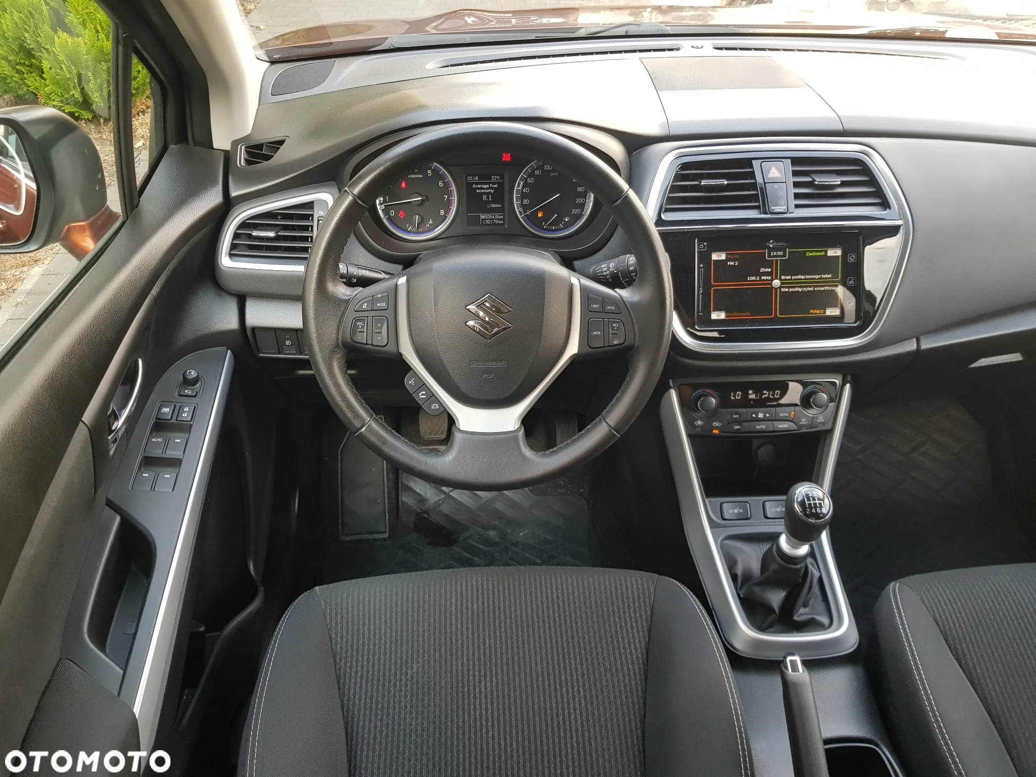 Suzuki SX4 S-Cross 1.4 T Premium - 13