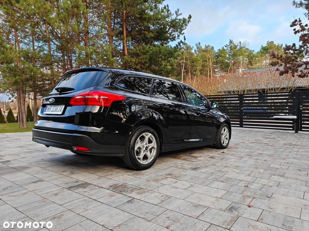 Ford Focus 1.5 TDCi Trend - 6