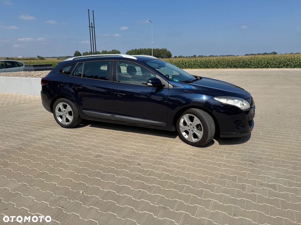 Renault Megane 1.5 dCi Authentique - 4