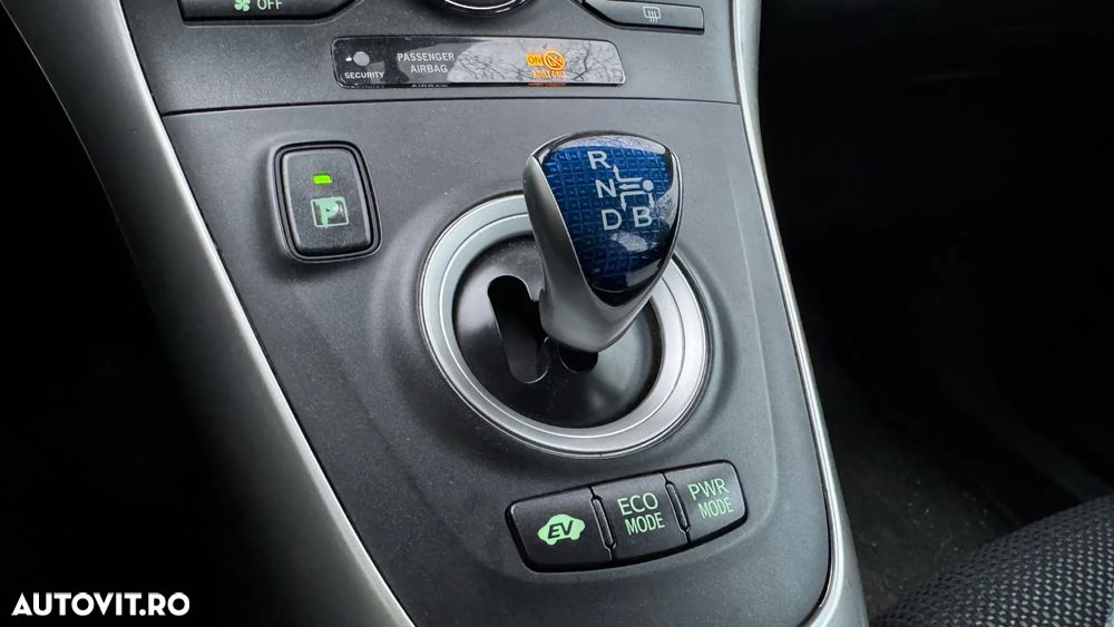 Toyota Auris 1.8 VVT-i Automatik Executive - 15