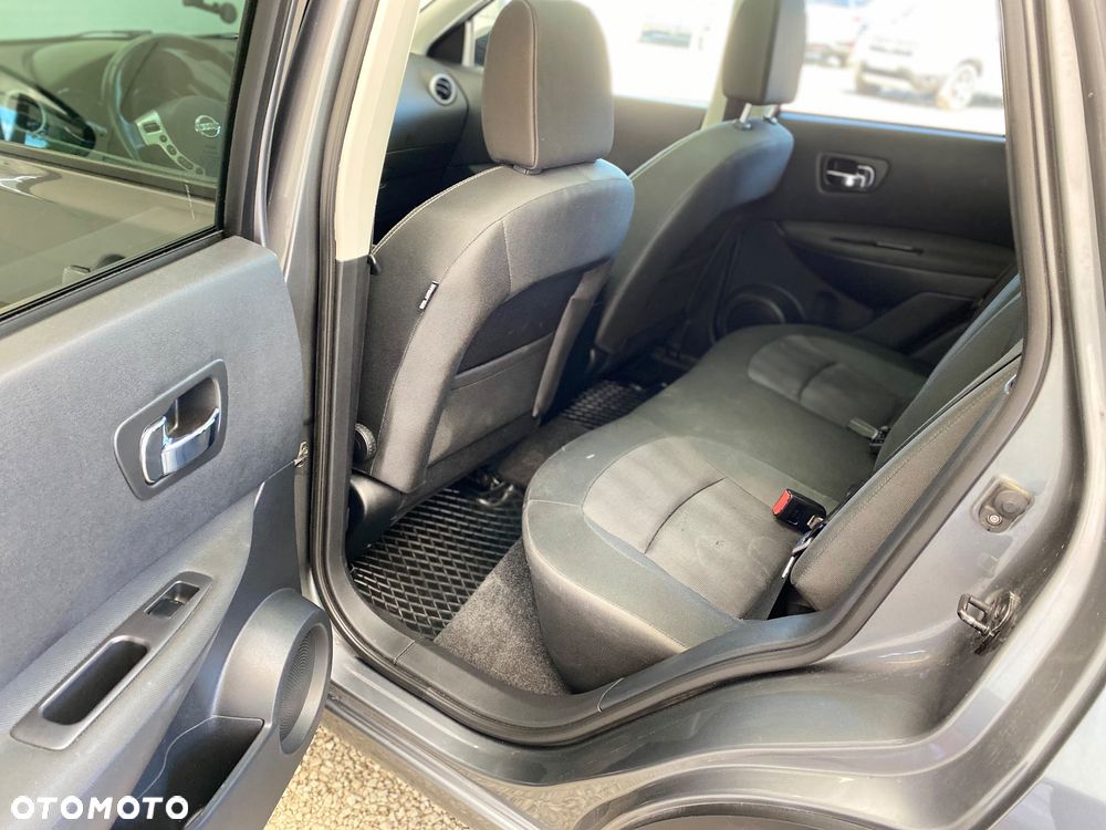 Nissan Qashqai 2.0 360 - 17