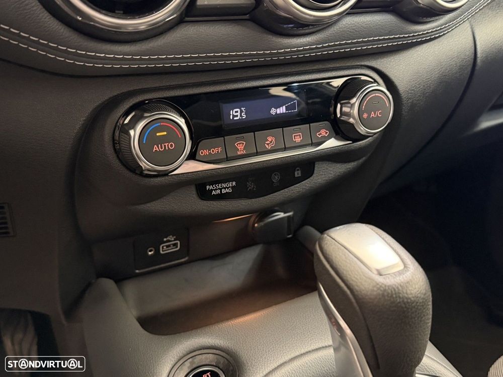 Nissan Juke 1.0 DIG-T N-Connecta DCT - 19