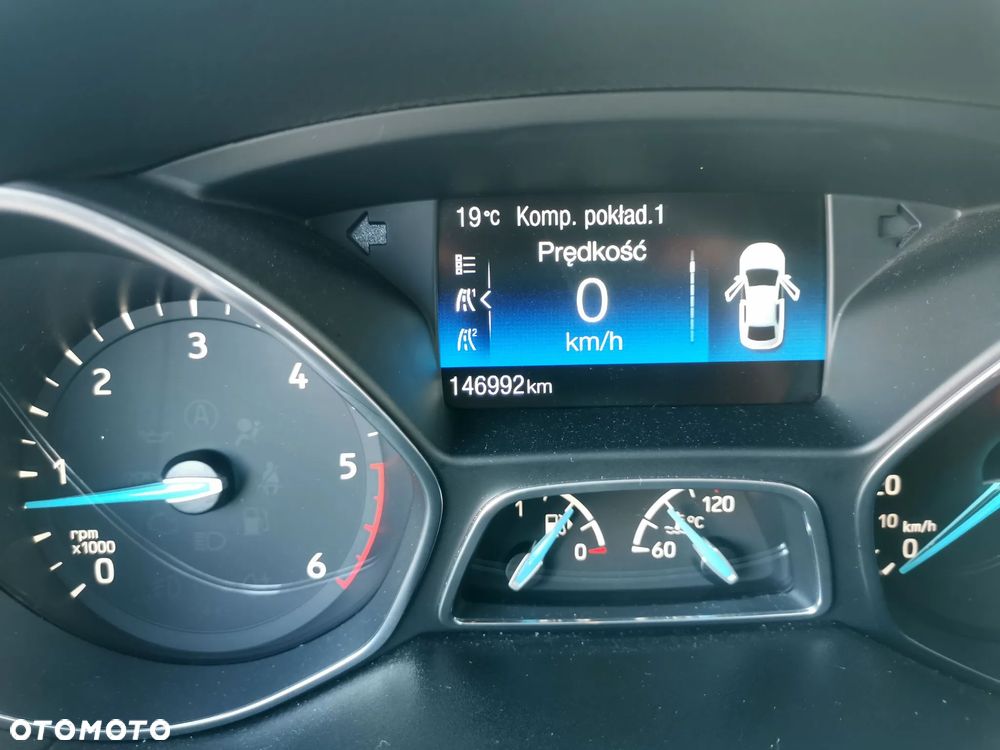 Ford Focus 1.5 TDCi SYNC Edition - 12