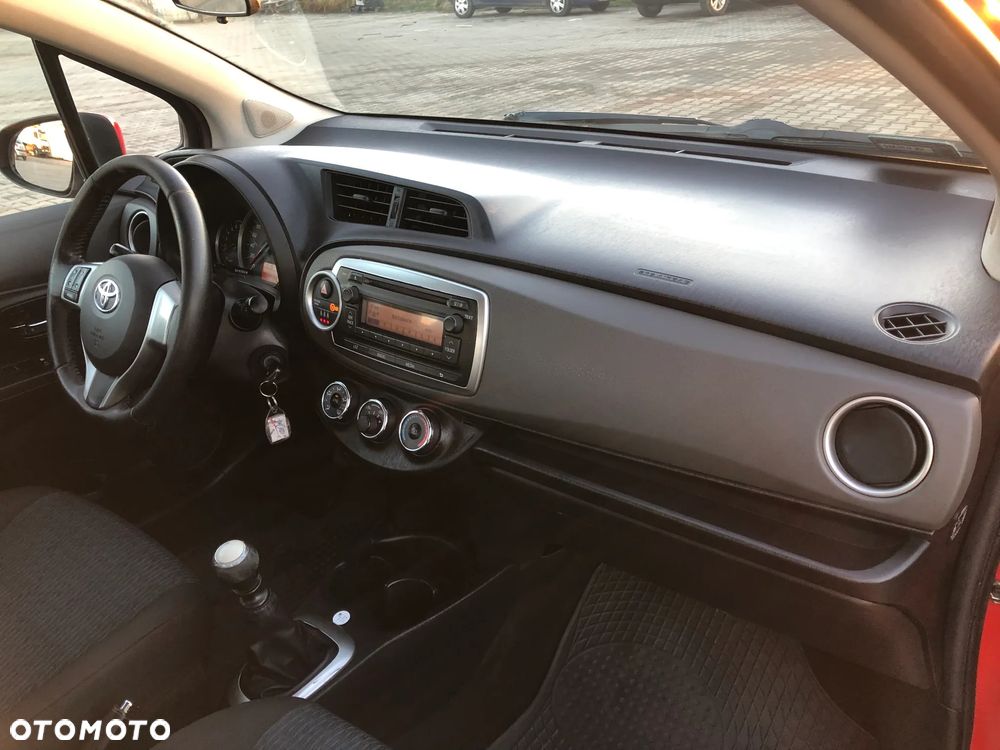 Toyota Yaris 1.33 Life - 12