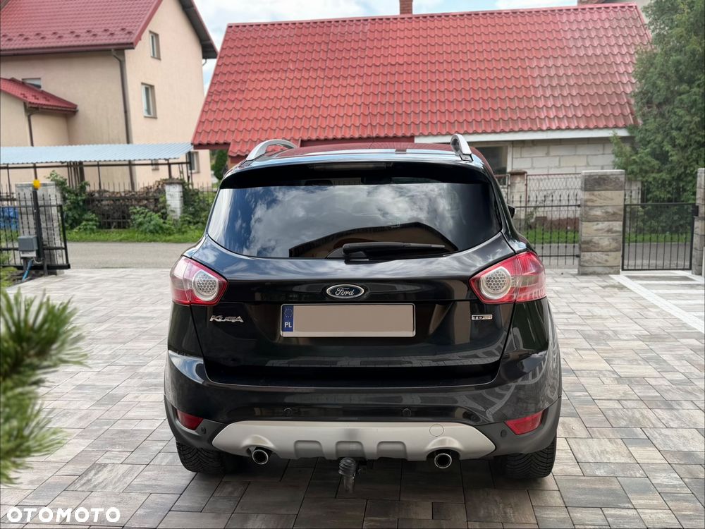 Ford Kuga 2.0 TDCi 2x4 Titanium - 39
