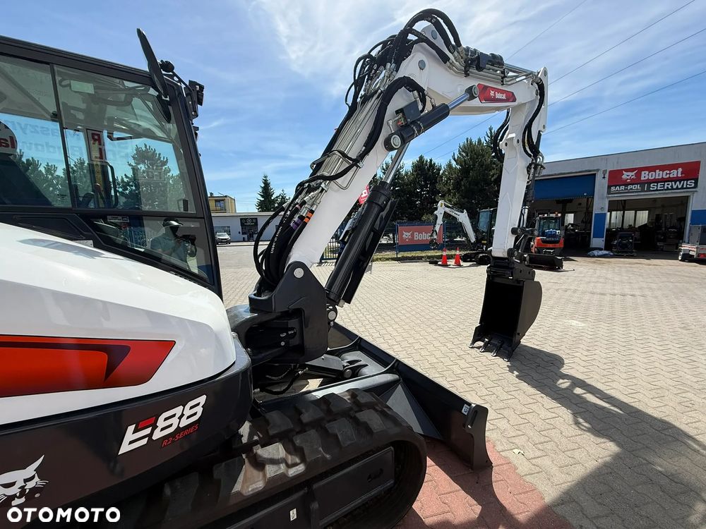 Bobcat E88 - 5