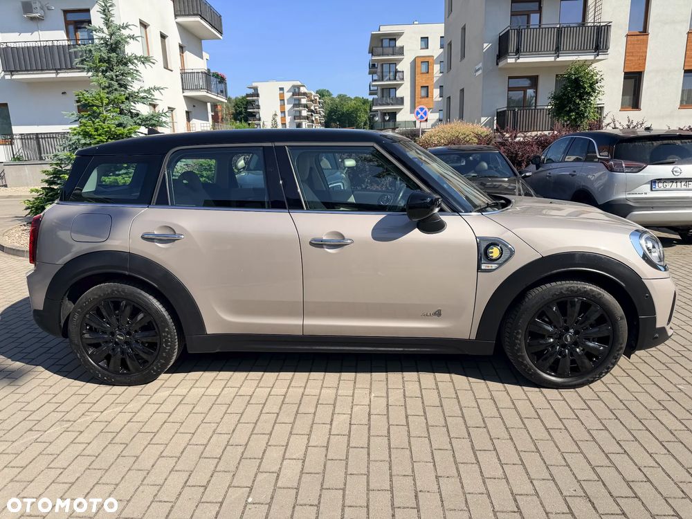 MINI Countryman Cooper SE ALL4 - 4