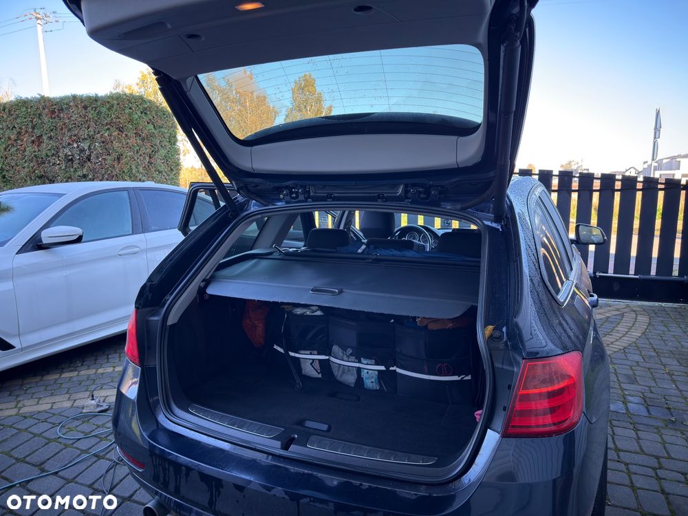 BMW Seria 3 320d - 9