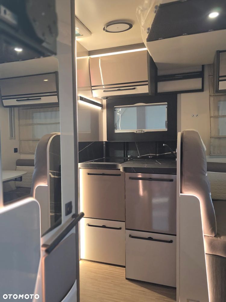 McLOUIS MC4 860 - MODEL 2026 -AUTOMAT ZIMOWY  5 osobowy, 6.99m  PoŁintegra 2x łóżko Elektryczne - 21