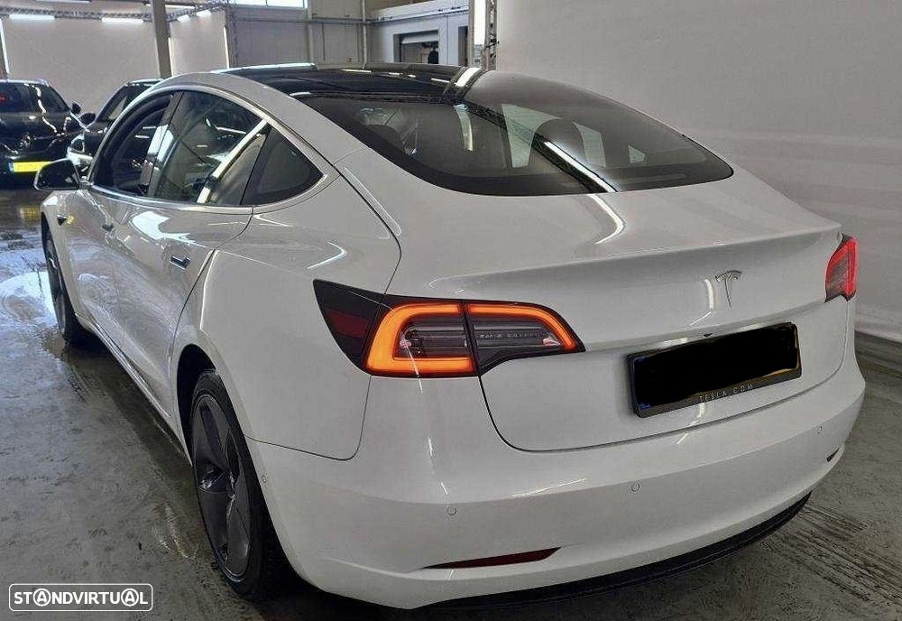 Tesla Model 3 RWD - 7