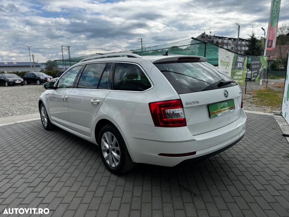 Skoda Octavia - 4