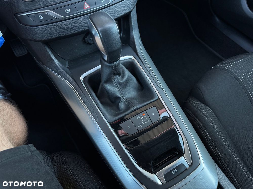 Peugeot 308 BlueHDi FAP 150 EAT6 Stop & Start Allure - 19