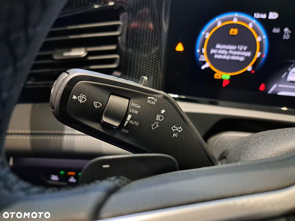 Volkswagen Tiguan 1.5 eTSI Life Plus DSG - 25