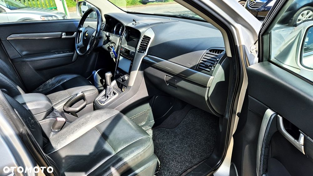 Chevrolet Captiva 2.4 LS - 33