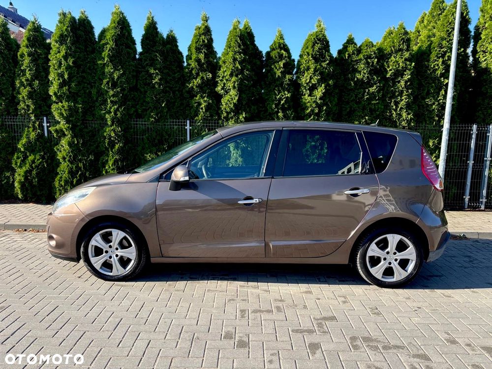 Renault Scenic dCi 130 FAP Bose Edition - 9