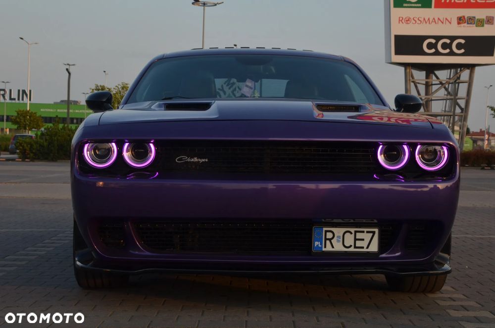 Dodge Challenger 3.6 SXT Plus - 6