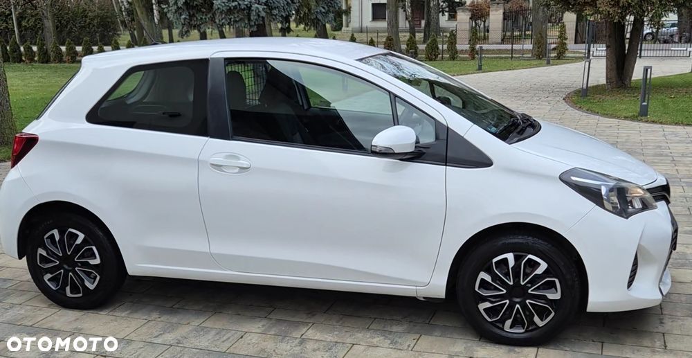 Toyota Yaris 1.0 Active EU6 - 2