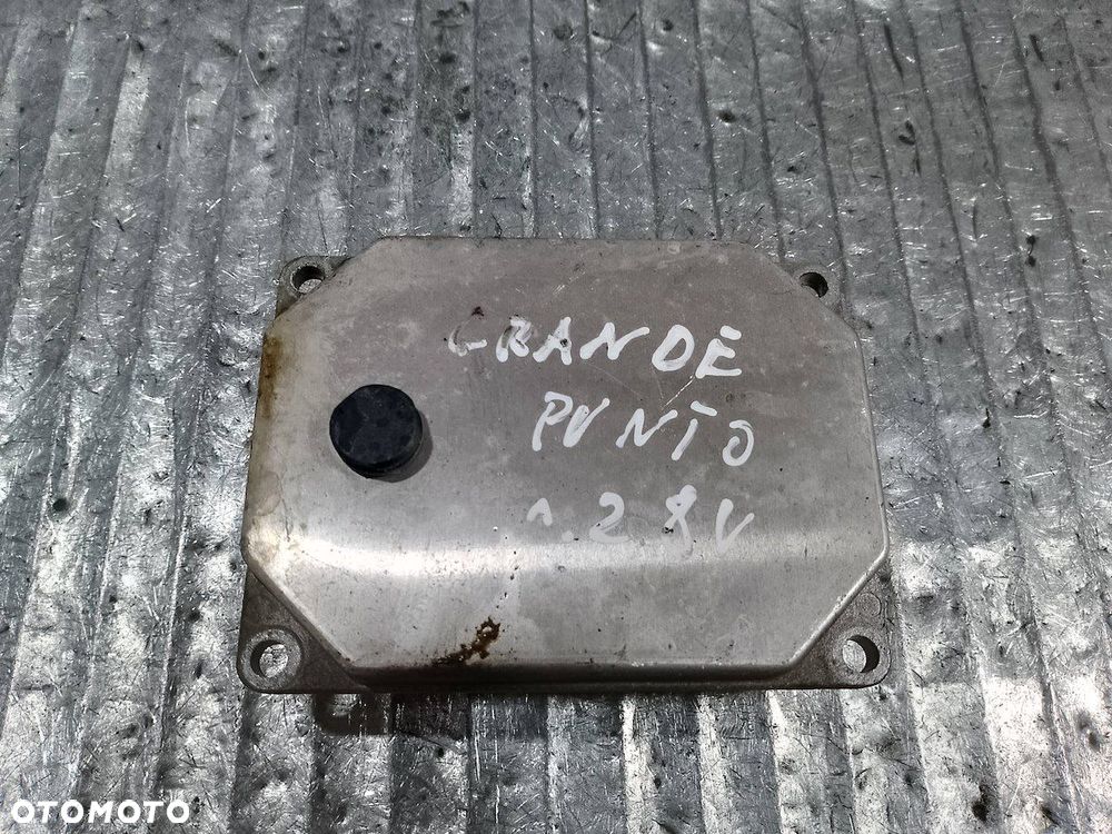 KOMPUTER, STEROWNIK FIAT GRANDE PUNTO 51784956 1.2 8V - 2