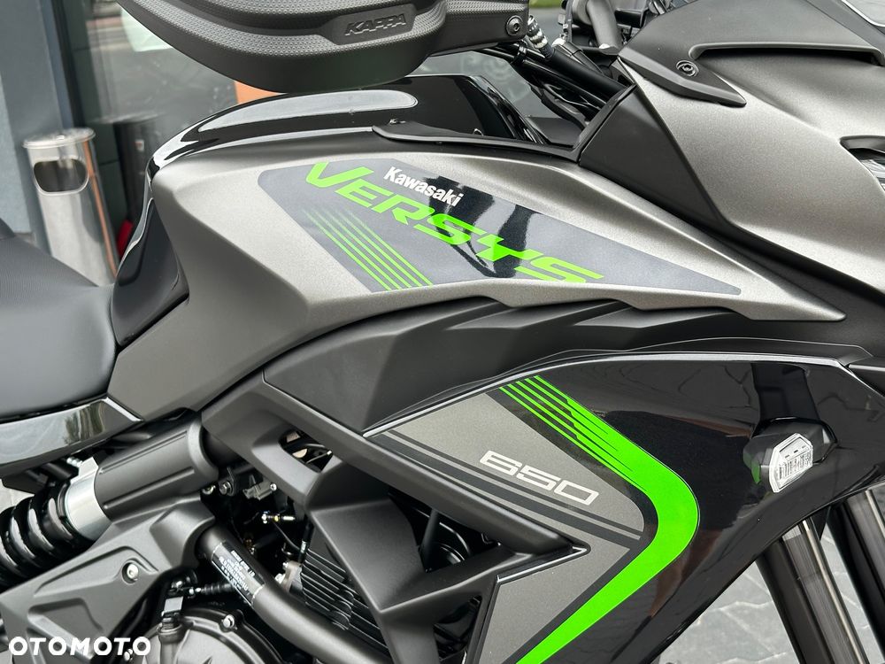 Kawasaki Versys 650 - 17