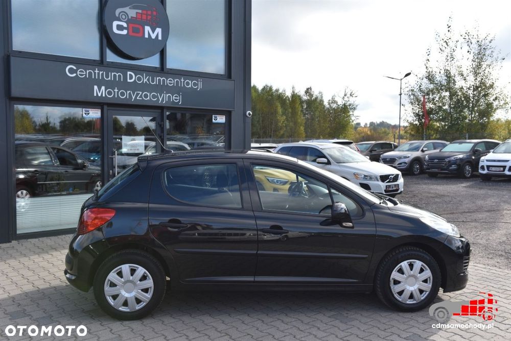 Peugeot 207 - 11