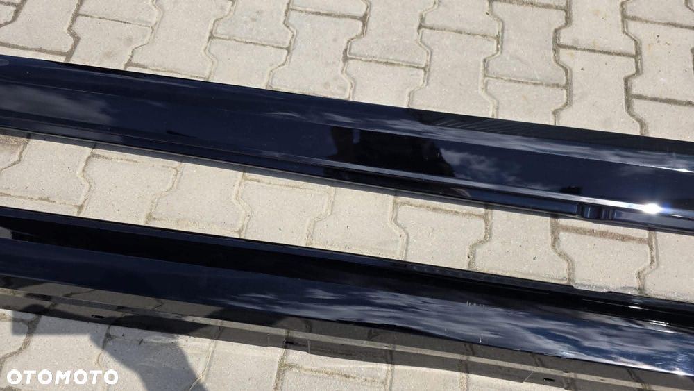 BMW 5 G60 G61 M-PAKIET PRÓG LISTWA PROGOWA LAMPKA PRAWA LEWA ORYGINAŁ!!! - 3