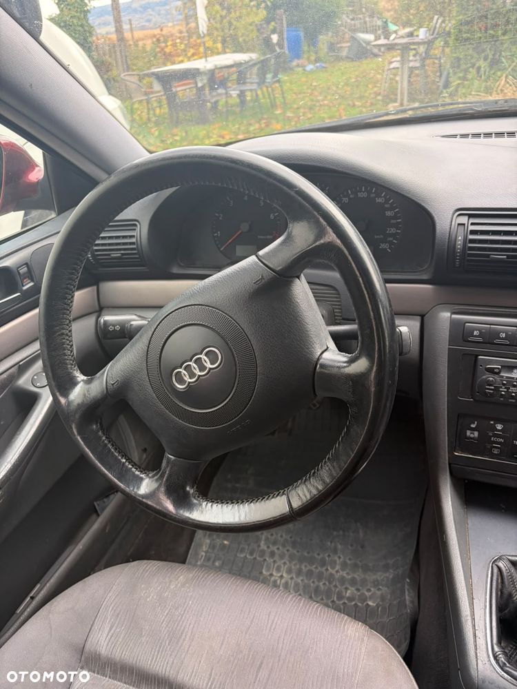Audi A4 Avant - 7