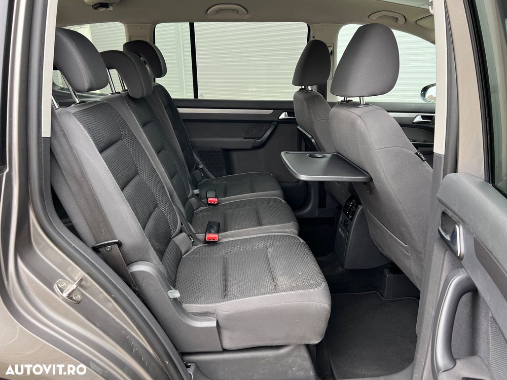 Volkswagen Touran 1.6 TDI BlueMotion Technology Trendline - 10