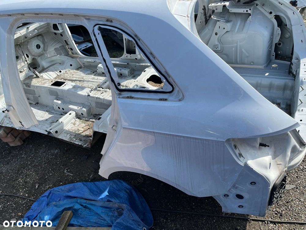 AUDI A3 8V SPORTBACK LS9R ĆWIARTKA LEWY tył BŁOTNIK POSZYCIE - 1