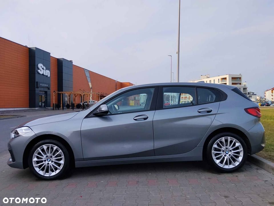 BMW Seria 1 118i - 4