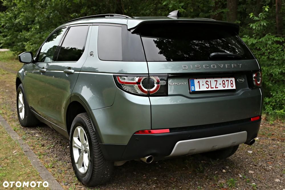 Land Rover Discovery Sport D150 R-Dynamic - 21