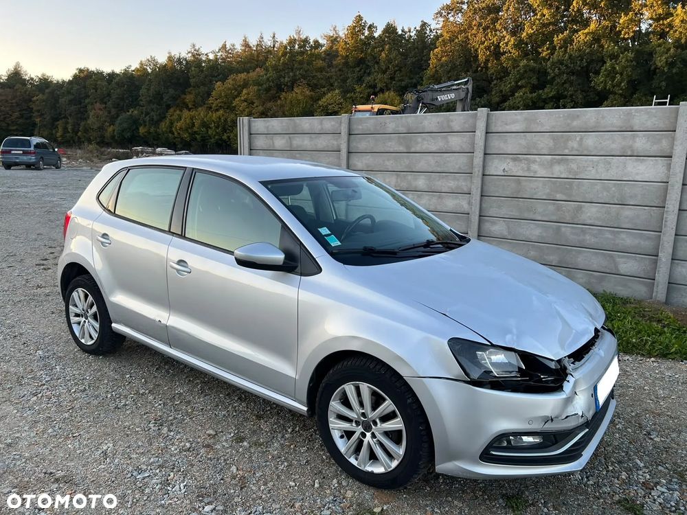 Volkswagen Polo 1.4 TDI (Blue Motion Technology) Highline - 6