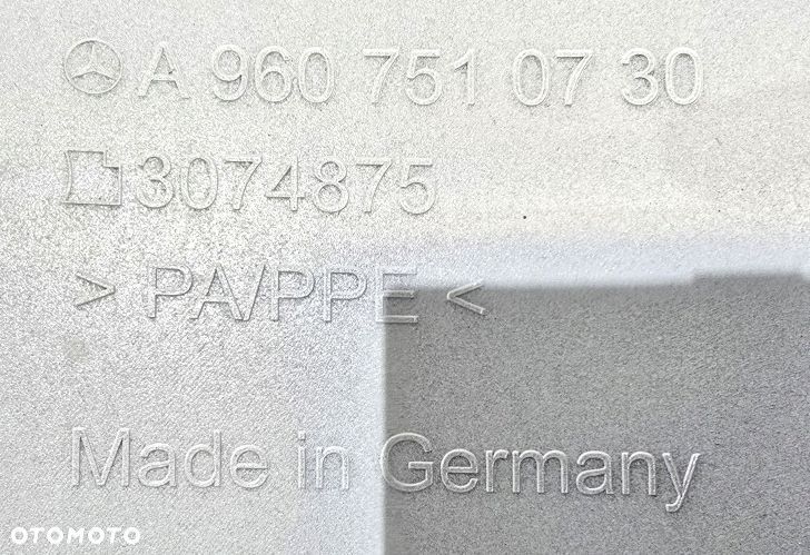 owiewka narożnik kabiny prawy mercedes actros mp4 a9607510730 - 4