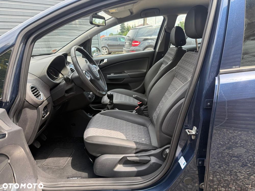 Opel Corsa 1.4 16V Innovation - 13