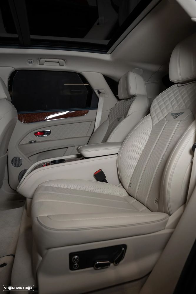 Bentley Bentayga Hybrid - 12