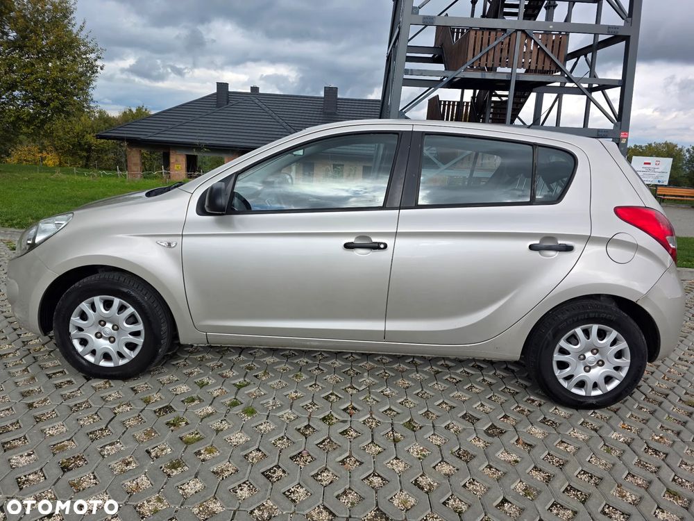 Hyundai i20 1.4 CRDi Style - 17