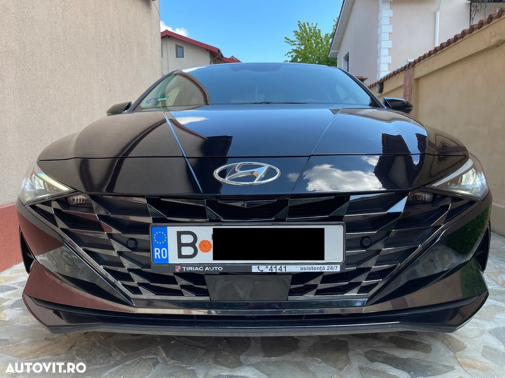 Hyundai Elantra 1.6 l 123 CP 6MT Exclusive - 5