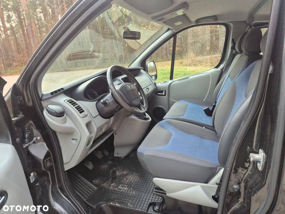 Renault Trafic Grand Passenger Expression - 15