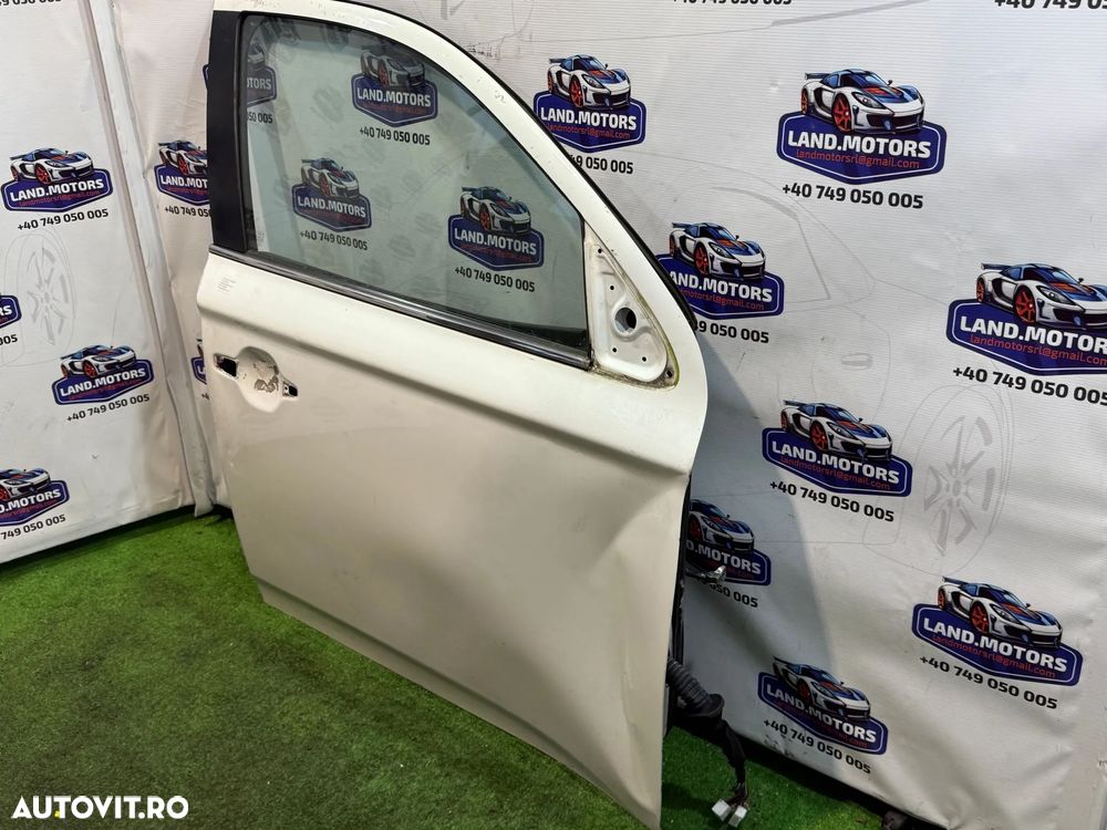 USA PORTIERA FATA DREAPTA (AVARIAT) MITSUBISHI OUTLANDER 3 2.0 BENZINA + ELECTRIC 2016 COD OEM 5700B860 2016-2021 - 4