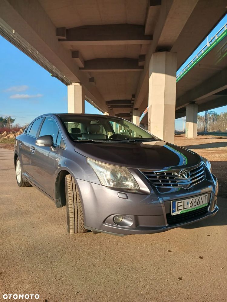 Toyota Avensis 2.2 D-CAT Prestige NAVI - 16