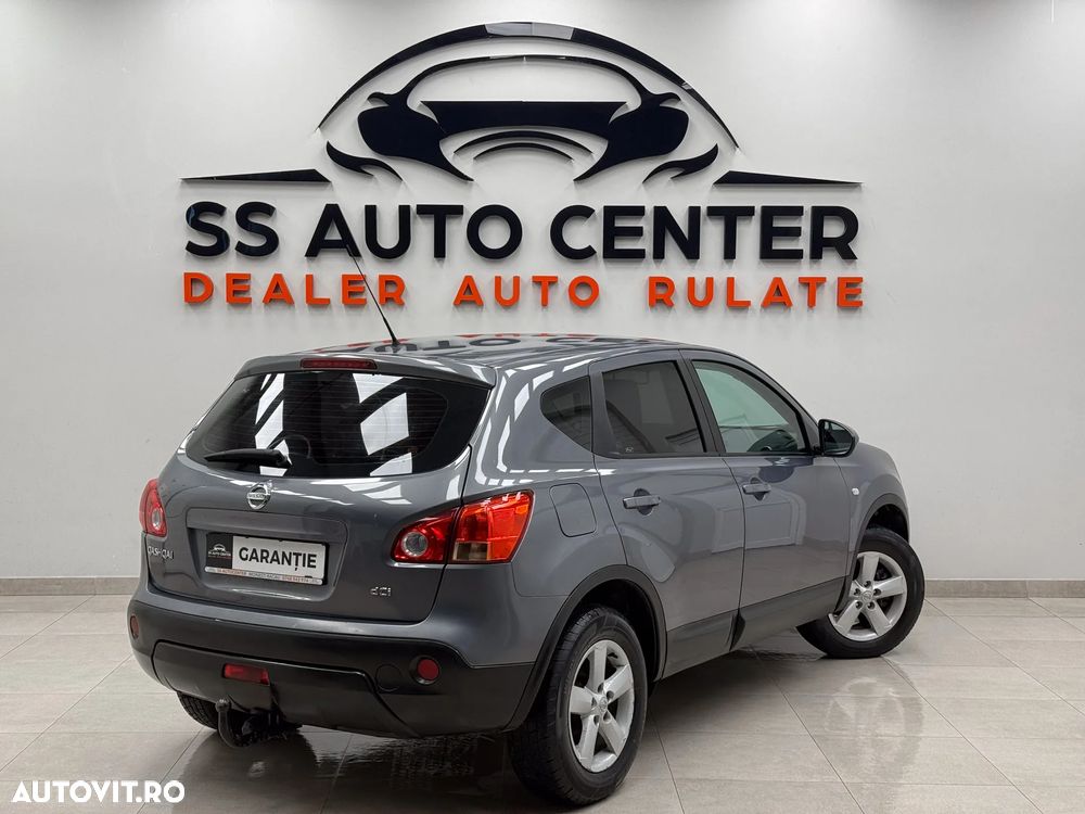 Nissan Qashqai 2.0 dCi DPF 4x4 Aut I-Way - 4